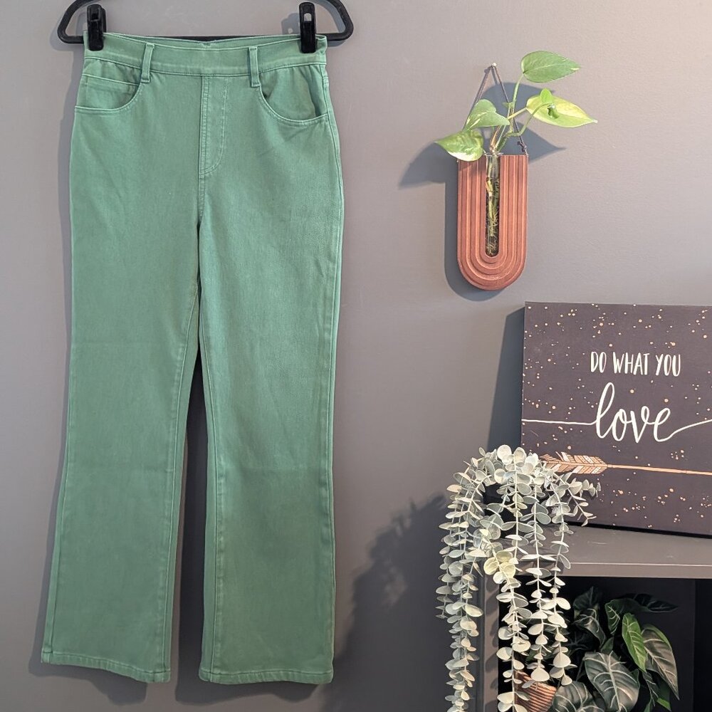Halara Flex High waisted Pockets casual bootcut jeans Lush Denim color
